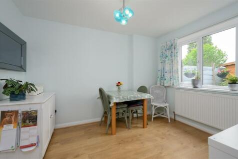 Breakfast Room