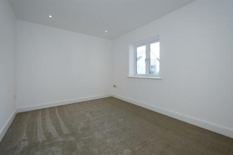 Ground Floor Bedroom / Reception Room