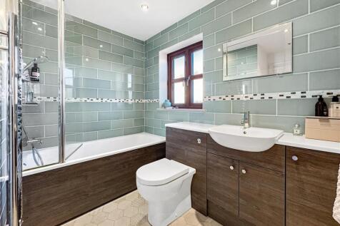Jack And Jill Bathroom