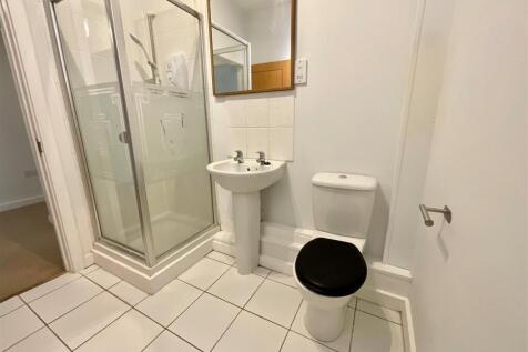 ensuite25.jpg
