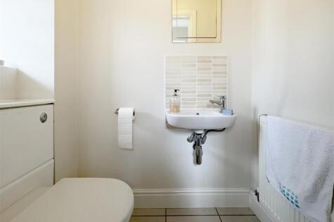 Ground Floor Wc