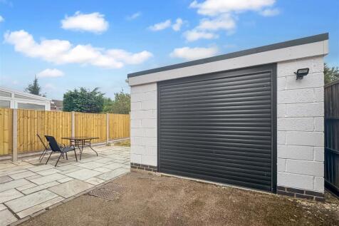 Garage.jpg