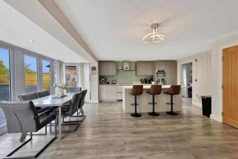 Living Kitchen