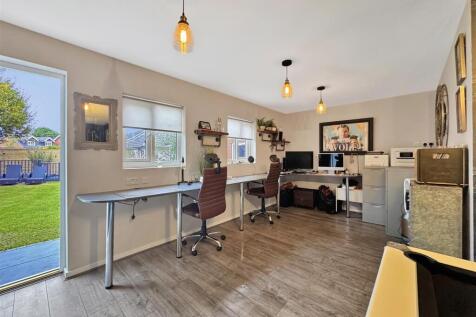 Garden Games Room
