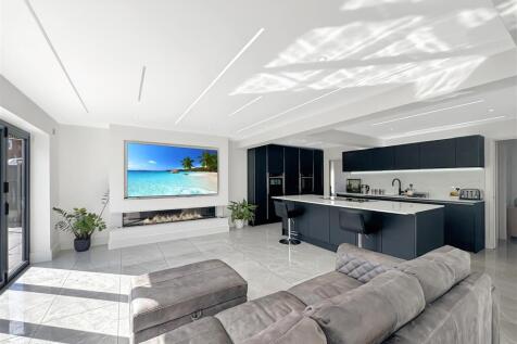Living Kitchen Diner