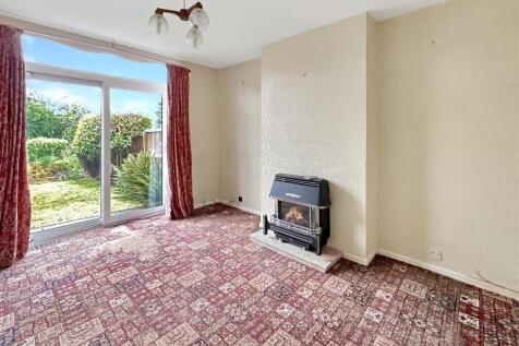Living room 1.jpg