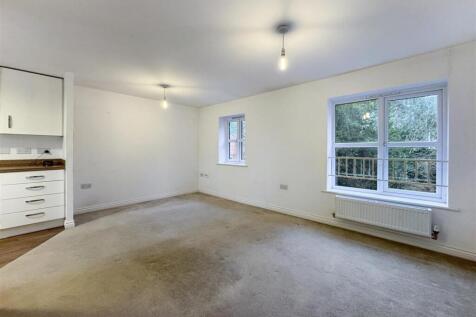 Open Plan Living / Dining / Kitchen