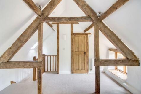 Cottage bedroom