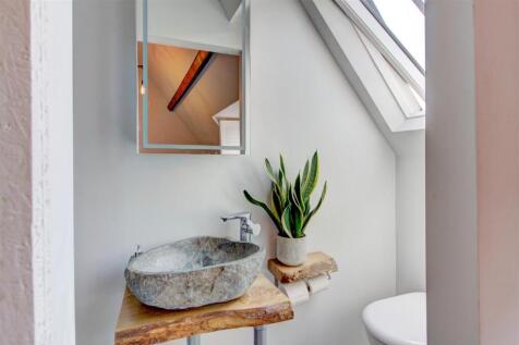 En-suite shower room