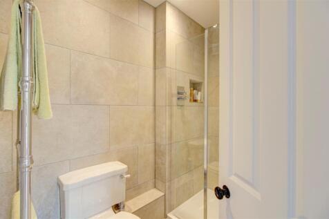 En-suite shower room