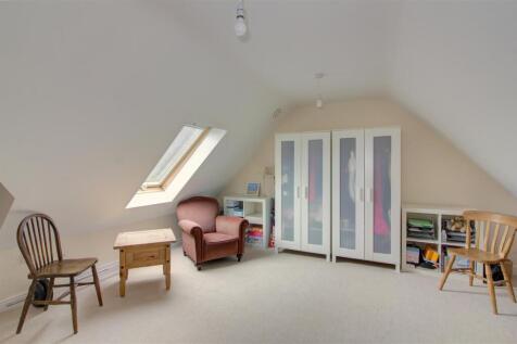 Bedroom 5/study