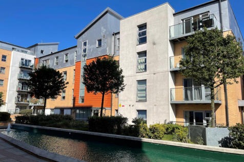 POOLEY CT E18