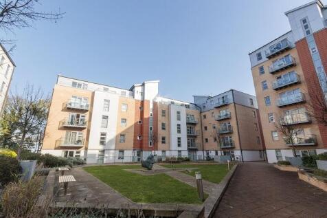 SUPER 3 DOUBLE BEDROOM APARTMENT