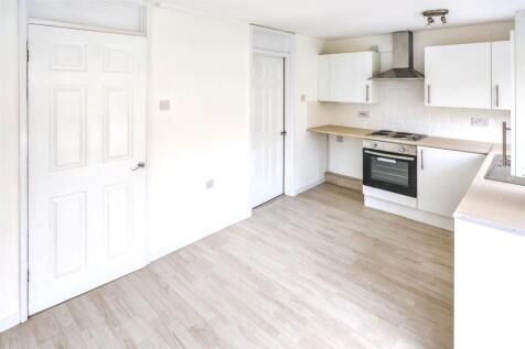Kitchen2.jpg