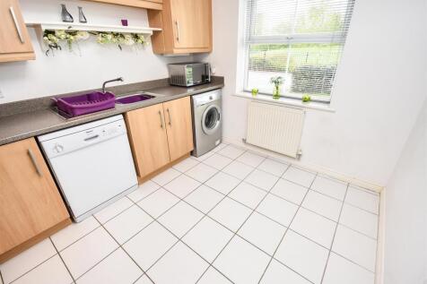 Kitchen_2.JPG
