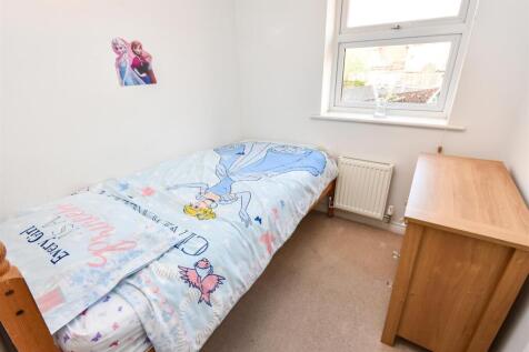 Bedroom3.JPG
