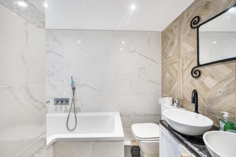 1360095-5-68dff27...