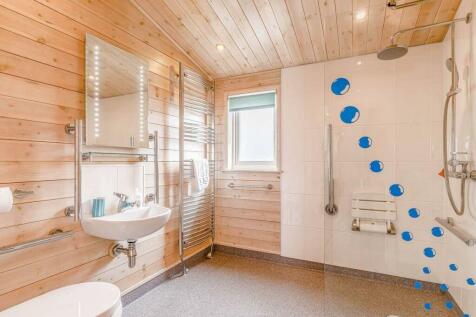 shower room.jpg