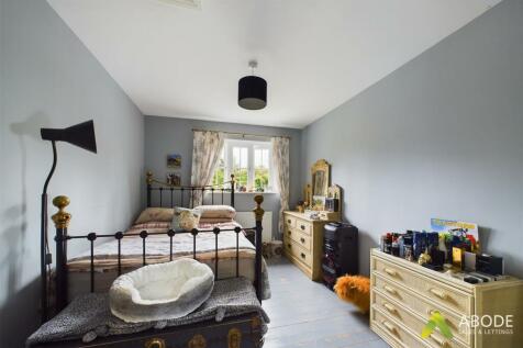 CAM02696G0-PR0323-STILL026.jpg