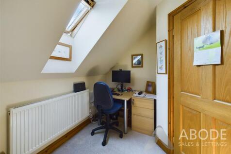 CAM03473G0-PR0071-STILL015.jpg