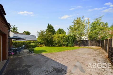 CAM03473G0-PR0071-STILL003.jpg