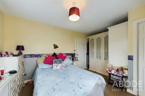 CAM02696G0-PR0366-STILL004.jpg