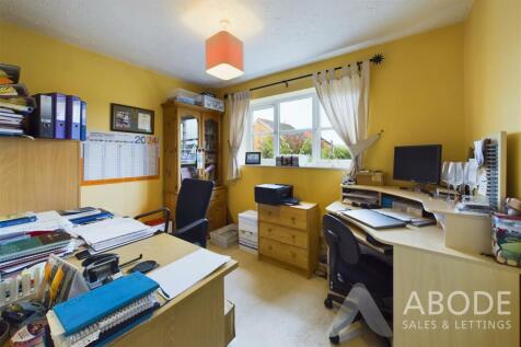 CAM04151G0-PR0012-STILL014.jpg