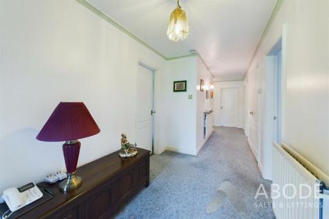 CAM03473G0-PR0108-STILL014.jpg