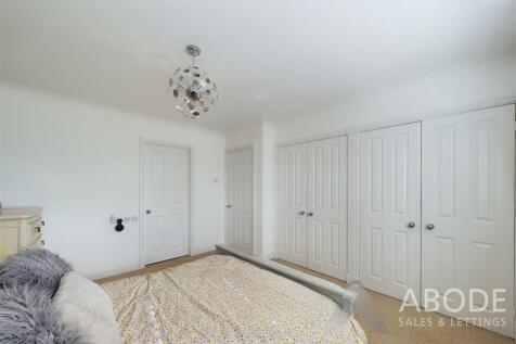 CAM02696G0-PR0399-STILL014.jpg