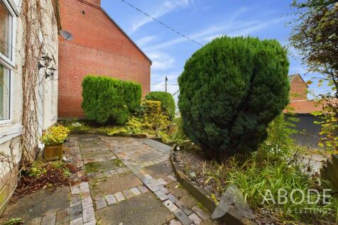 CAM03473G0-PR0149-STILL035.jpg