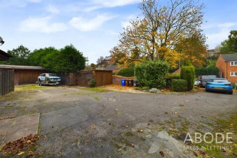 CAM04151G0-PR0079-STILL024.jpg