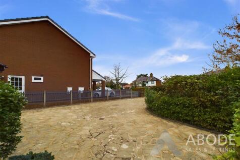 CAM02696G0-PR0431-STILL027.jpg