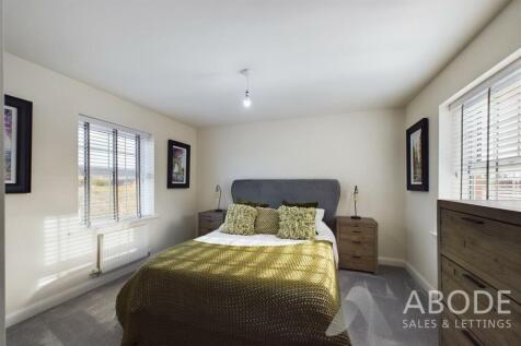 CAM02696G0-PR0465-STILL024.jpg