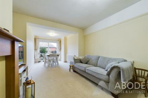 CAM03473G0-PR0205-STILL017.jpg