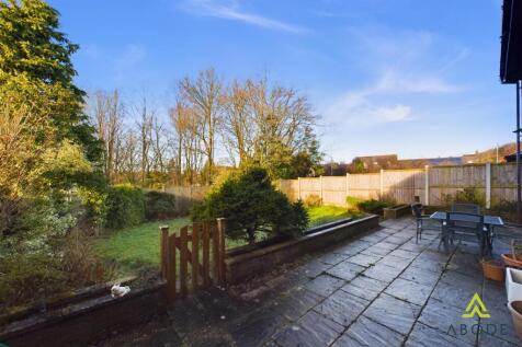 CAM03473G0-PR0216-STILL029.jpg