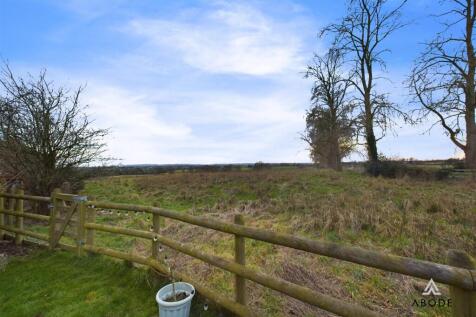 CAM03473G0-PR0233-STILL040.jpg
