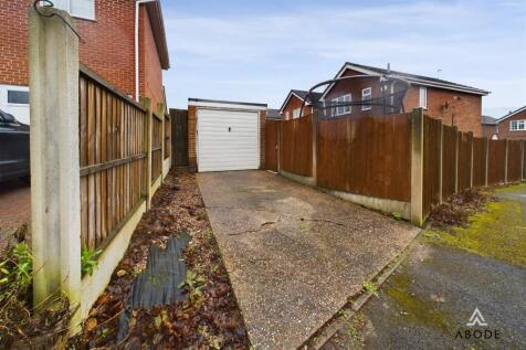 CAM03645G0-PR0144-STILL014.jpg