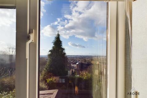CAM02696G0-PR0516-STILL022.jpg