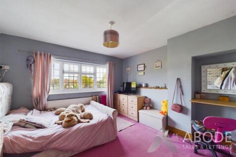 CAM02696G0-PR0418-STILL012.jpg