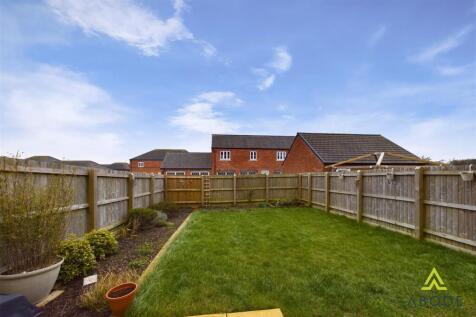 CAM02696G0-PR0475-STILL026.jpg