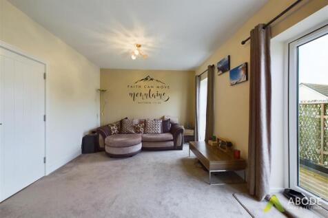 CAM02696G0-PR0139-STILL005.jpg