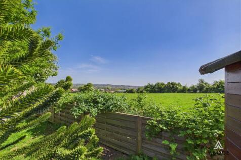 CAM02696G0-PR0579-STILL020.jpg