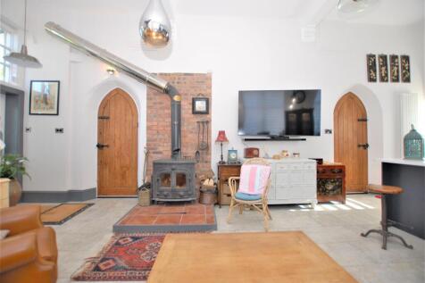 Property Image 12