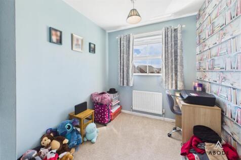 CAM04151G0-PR0179-STILL034.jpg