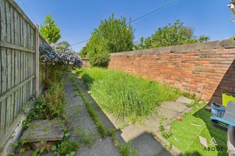 CAM03645G0-PR0210-STILL002.jpg