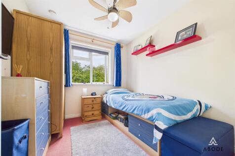 CAM02696G0-PR0625-STILL013.jpg