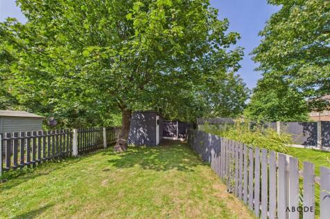 CAM02696G0-PR0638-STILL016.jpg