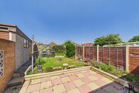 CAM02696G0-PR0661-STILL009.jpg
