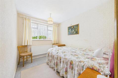 CAM03473G0-PR0414-STILL003.jpg