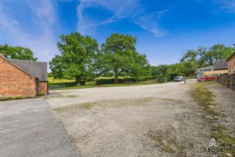 CAM03473G0-PR0420-STILL023.jpg